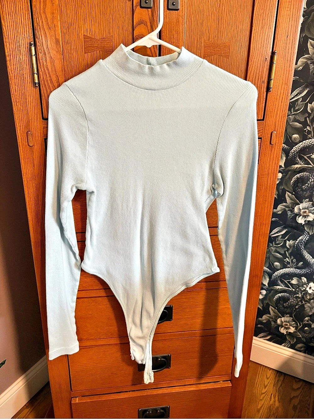 PRETTYLITTLETHING Ribbed Mock Neck Bodysuit in Baby Blue Size 12 Like New